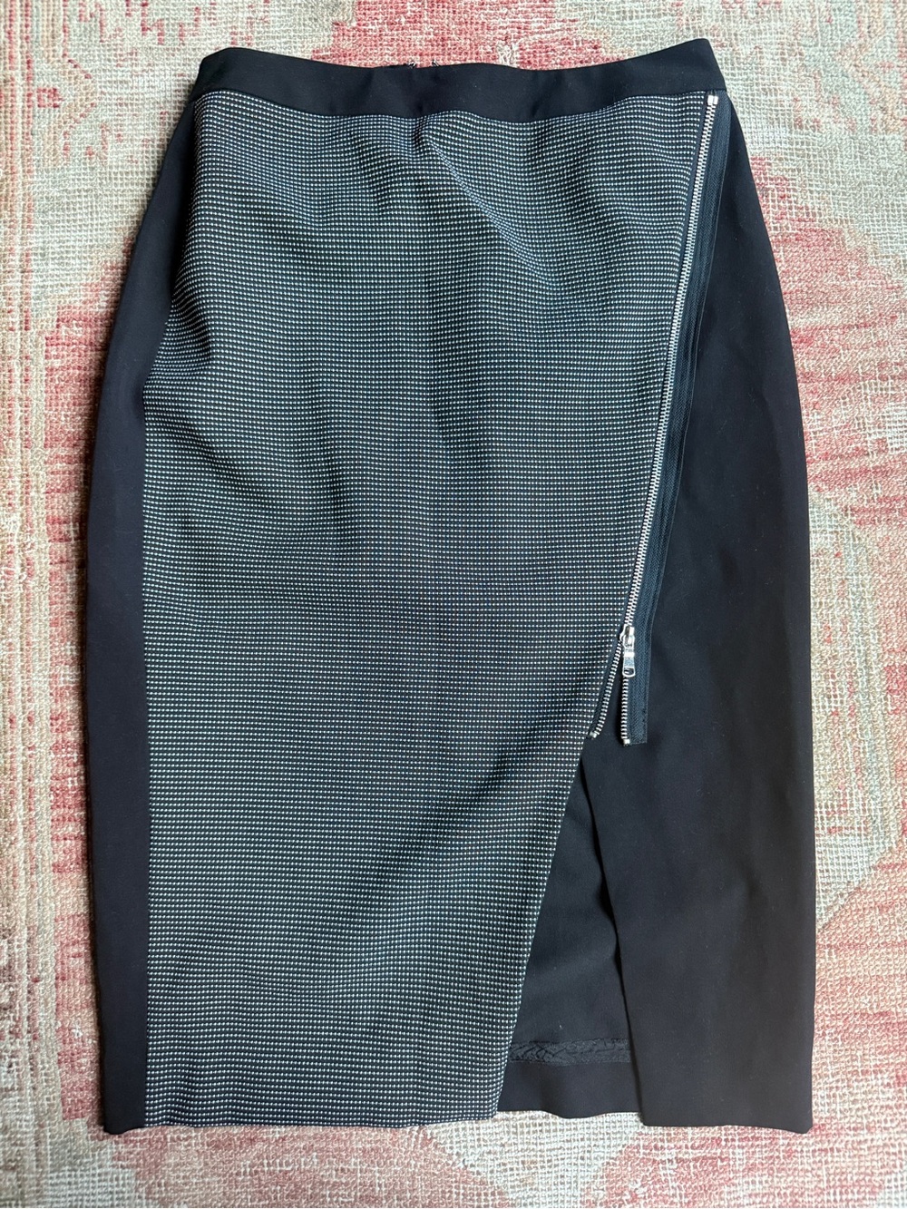 Worthington Black Textured Pencil Skirt with Side Zip